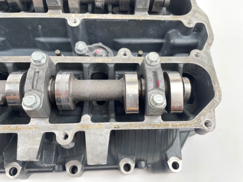 2016 Yamaha 150 HP 4 Stroke Outboard Cylinder Head 63P-W009A-04-9S OEM