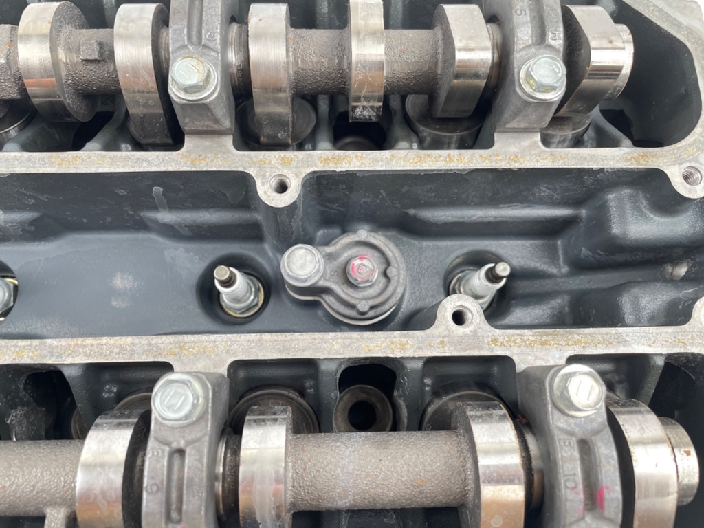 2016 Yamaha 150 HP 4 Stroke Outboard Cylinder Head 63P-W009A-04-9S OEM