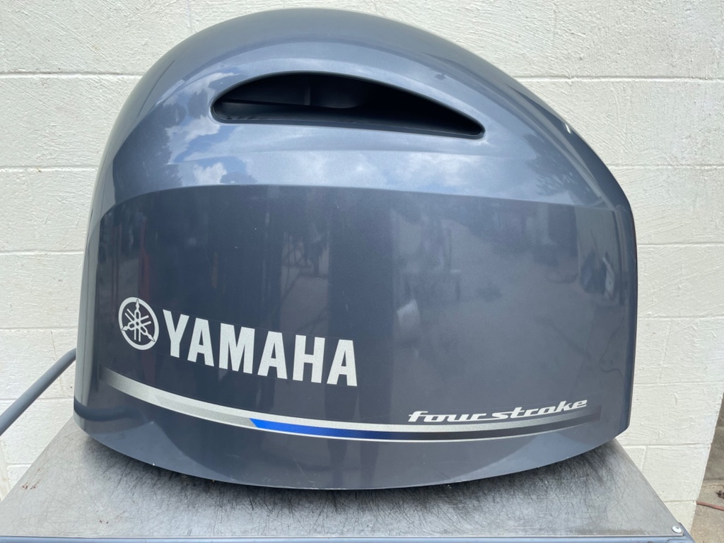2016 Yamaha 150 HP 4 Stroke Outboard Top Cowling Cover Hood 63P-42610-70-00 OEM