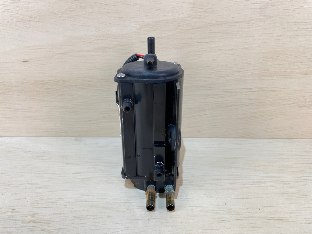 2004 Evinrude Etec 90HP Fuel Pump VST Tank Assembly 5005177