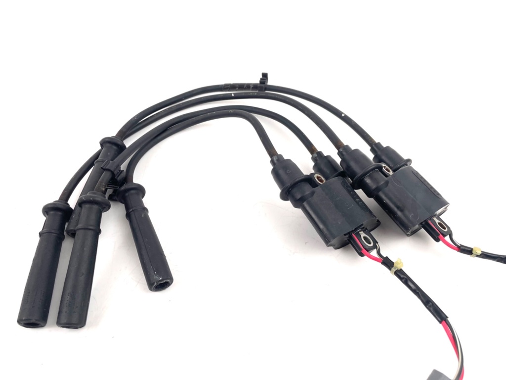 2016 Yamaha 150 HP 4 Stroke Outboard Ignition Coil Set 63P-82310-01-00 OEM