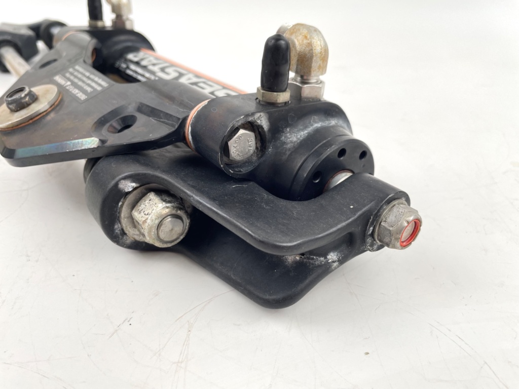 2016 Yamaha 150 HP 4 Stroke Outboard Hydraulic Steering Cylinder HC5345-3 OEM