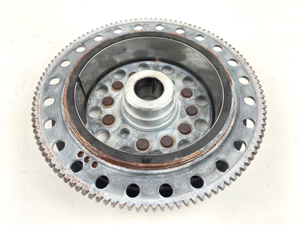 2016 Yamaha 150 HP 4 Stroke Outboard Flywheel Rotor 63P-81450-00-00 OEM