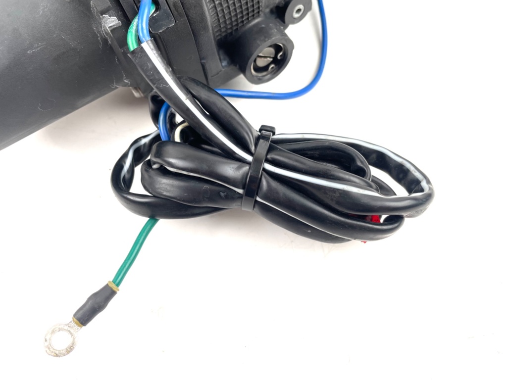 2016 Yamaha 150 HP 4 Stroke Outboard Power Trim Tilt Unit 63P-43800-10-00 OEM