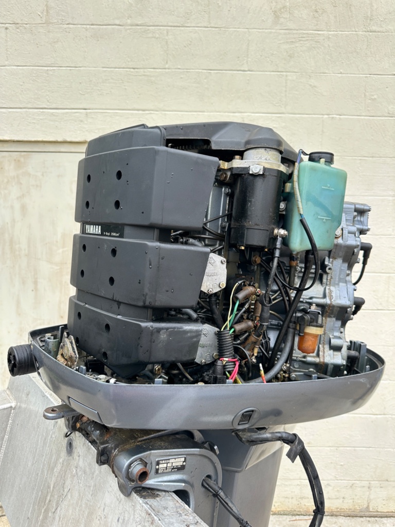 Yamaha 150HP 2 Stroke Carbureted Outboard Engine 25" Shaft - Good Condition