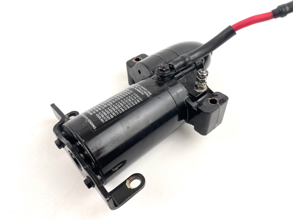 2000 Johnson 225 HP 2 Stroke Outboard Starter Motor 0586411 OEM