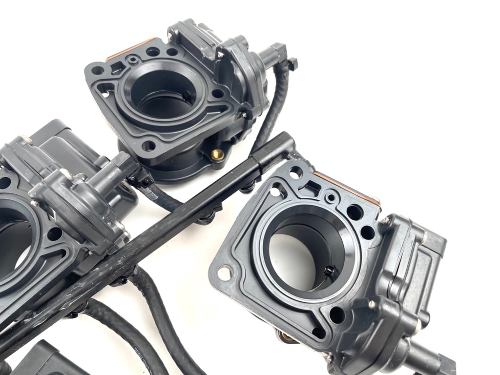 2000 Johnson 225 HP 2 Stroke Outboard Carburetor Set 5001044 OEM