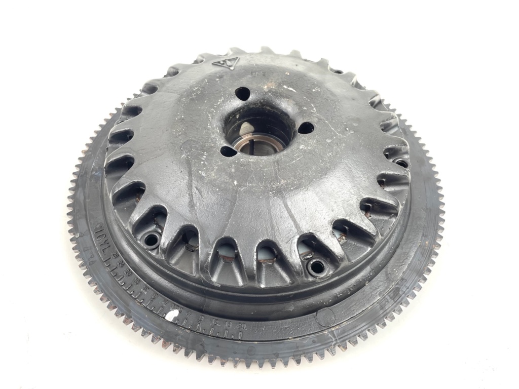 200 225 250HP Evinrude Johnson 2 Stroke Outboard Flywheel Assembly