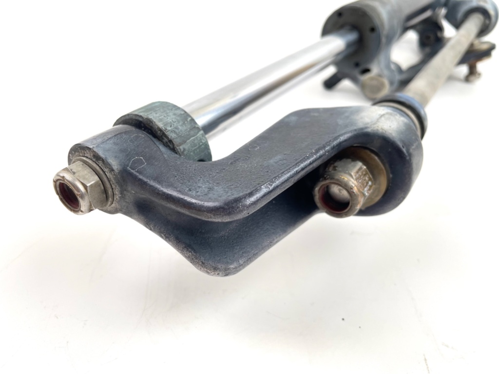 SeaStar Front Mount Outboard Hydraulic Steering Cylinder Assembly Ram HC5345