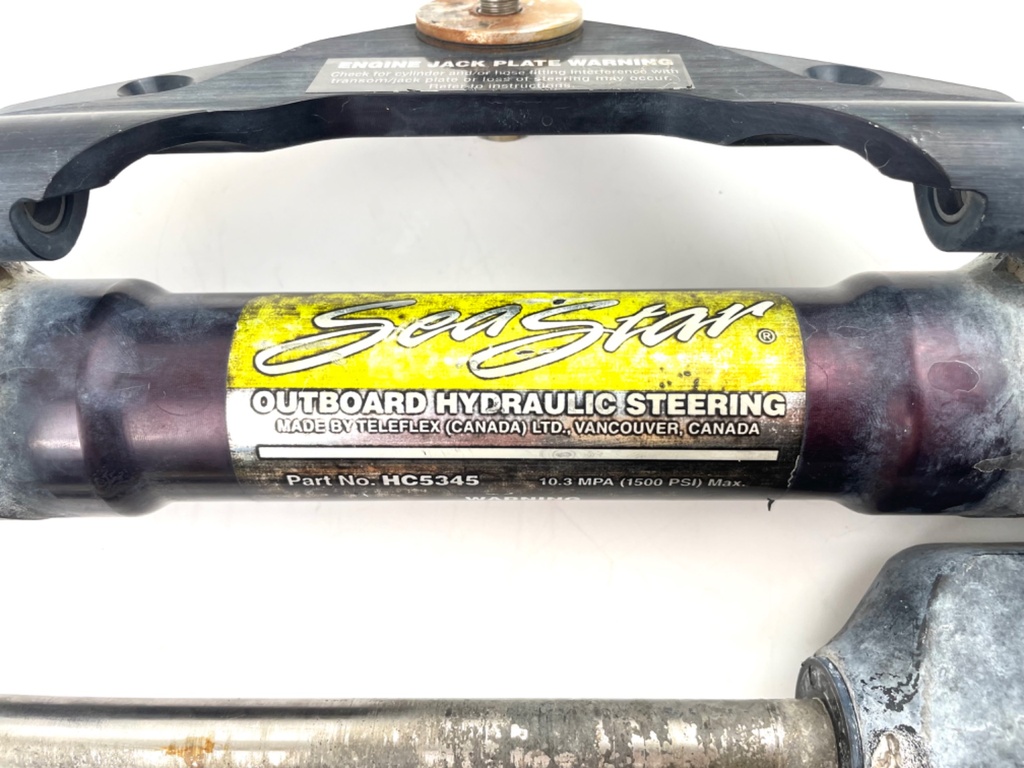 SeaStar Front Mount Outboard Hydraulic Steering Cylinder Assembly Ram HC5345