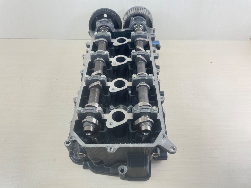 2015 Yamaha 200HP F200 4 Stroke Outboard Cylinder Head 6DA-W009A-03-9S