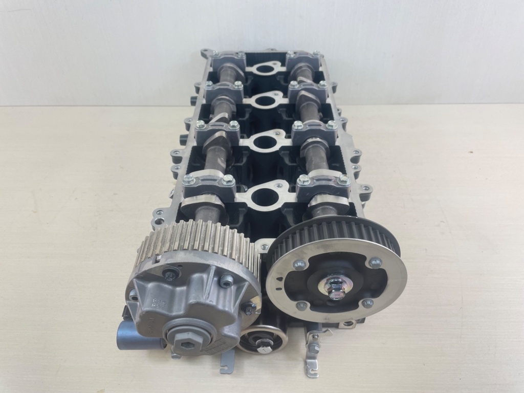 2015 Yamaha 200HP F200 4 Stroke Outboard Cylinder Head 6DA-W009A-03-9S