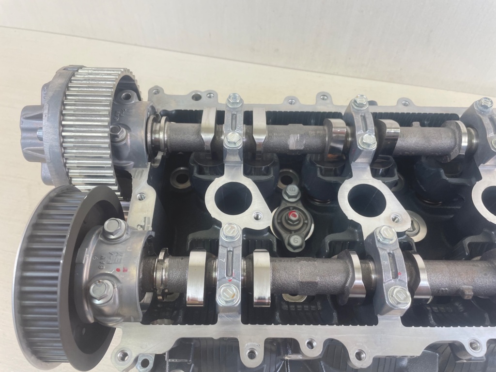 2015 Yamaha 200HP F200 4 Stroke Outboard Cylinder Head 6DA-W009A-03-9S