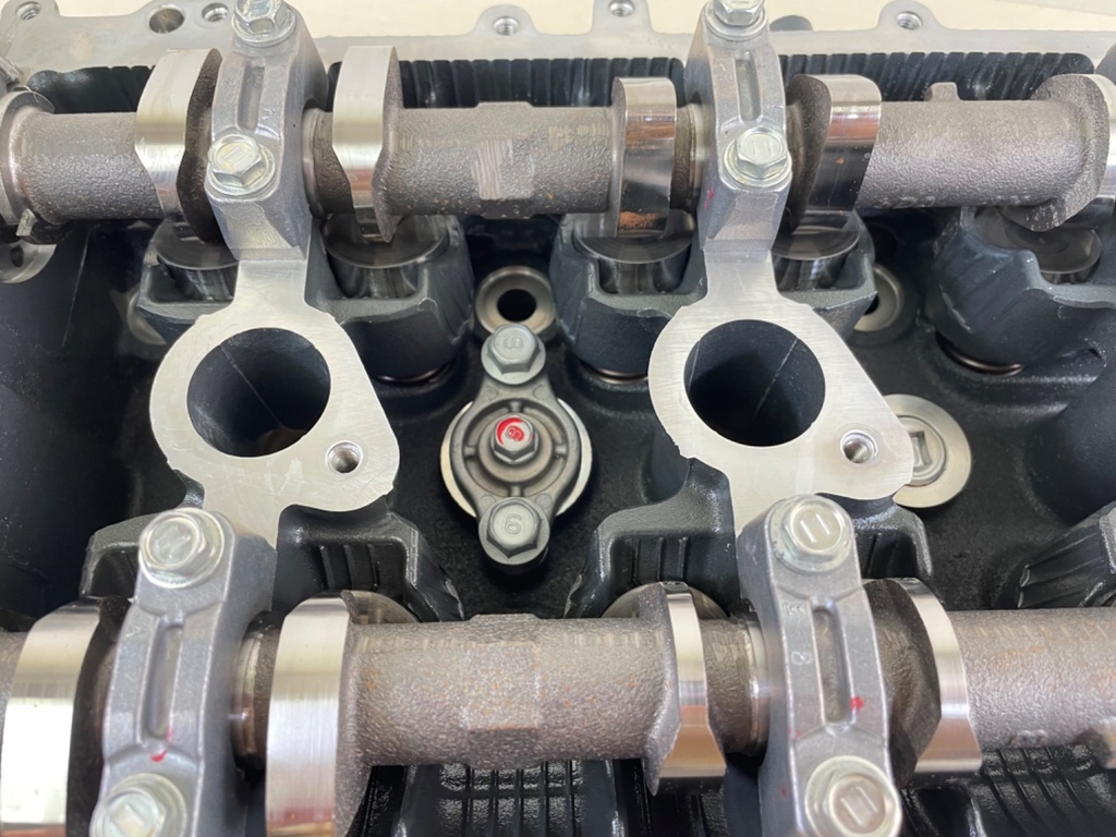 2015 Yamaha 200HP F200 4 Stroke Outboard Cylinder Head 6DA-W009A-03-9S