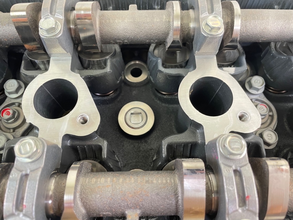 2015 Yamaha 200HP F200 4 Stroke Outboard Cylinder Head 6DA-W009A-03-9S