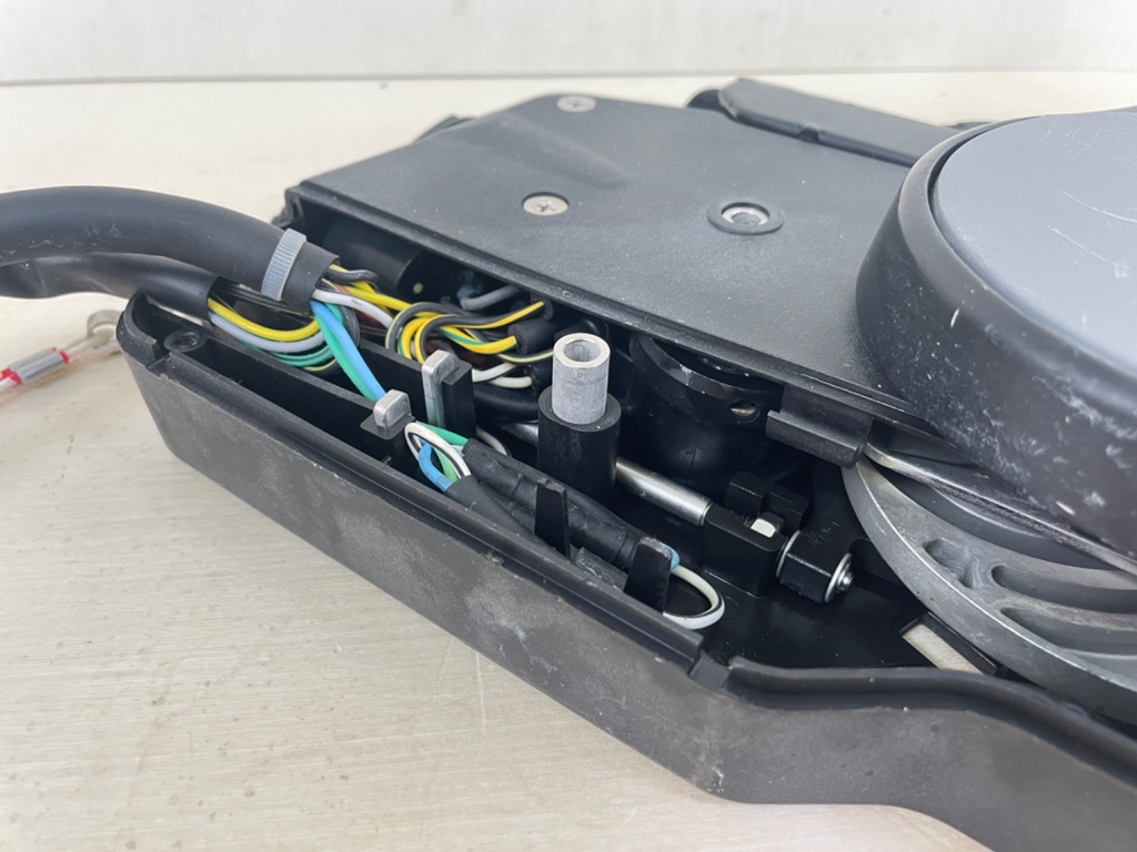 Honda Outboard Side Mount Binnacle Control Box Assembly - Missing Key