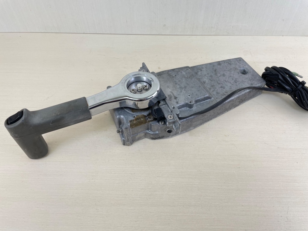 Yamaha Top Mount Binnacle Control Box 704 For Parts