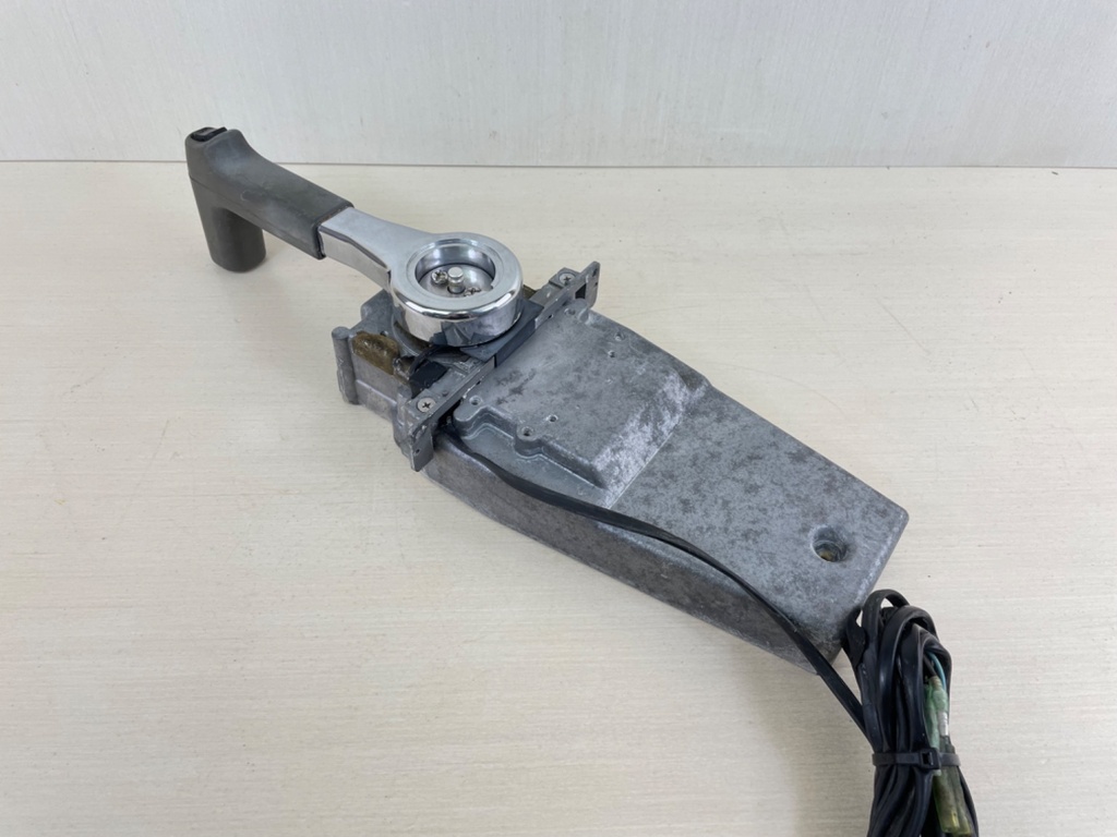 Yamaha Top Mount Binnacle Control Box 704 For Parts