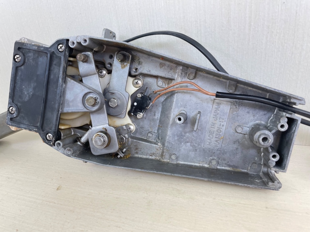 Yamaha 704 Remote Control Top Mount Binnacle Control Box For Parts Repair