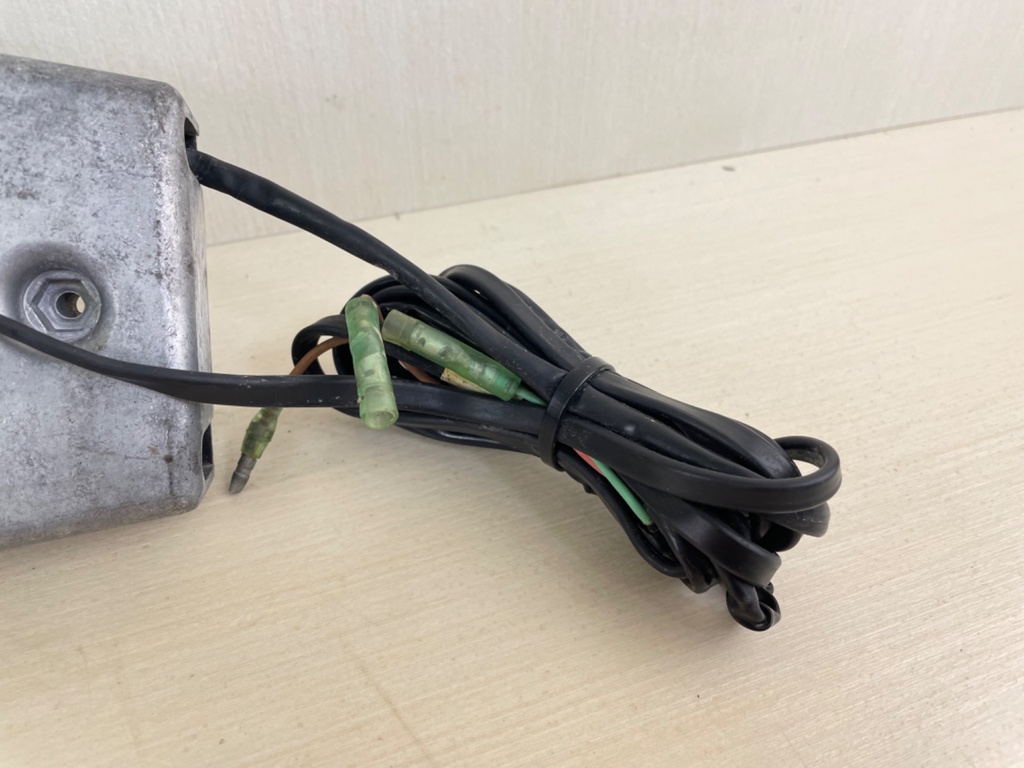 Yamaha 704 Remote Control Top Mount Binnacle Control Box - No Cover