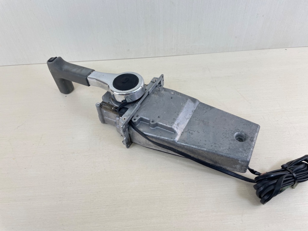 Yamaha 704 Remote Control Top Mount Binnacle Control Box - Cover Missing