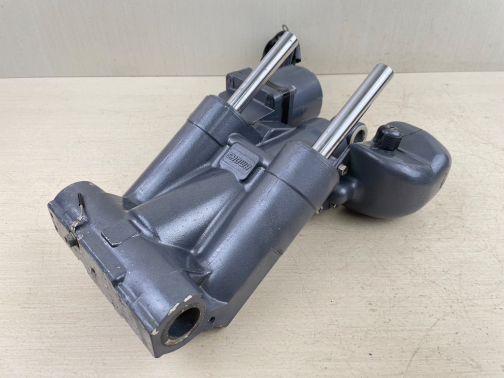 Yamaha 115HP 4 Stroke Outboard Power Trim & Tilt Unit Assembly 68V-43800-02-4D