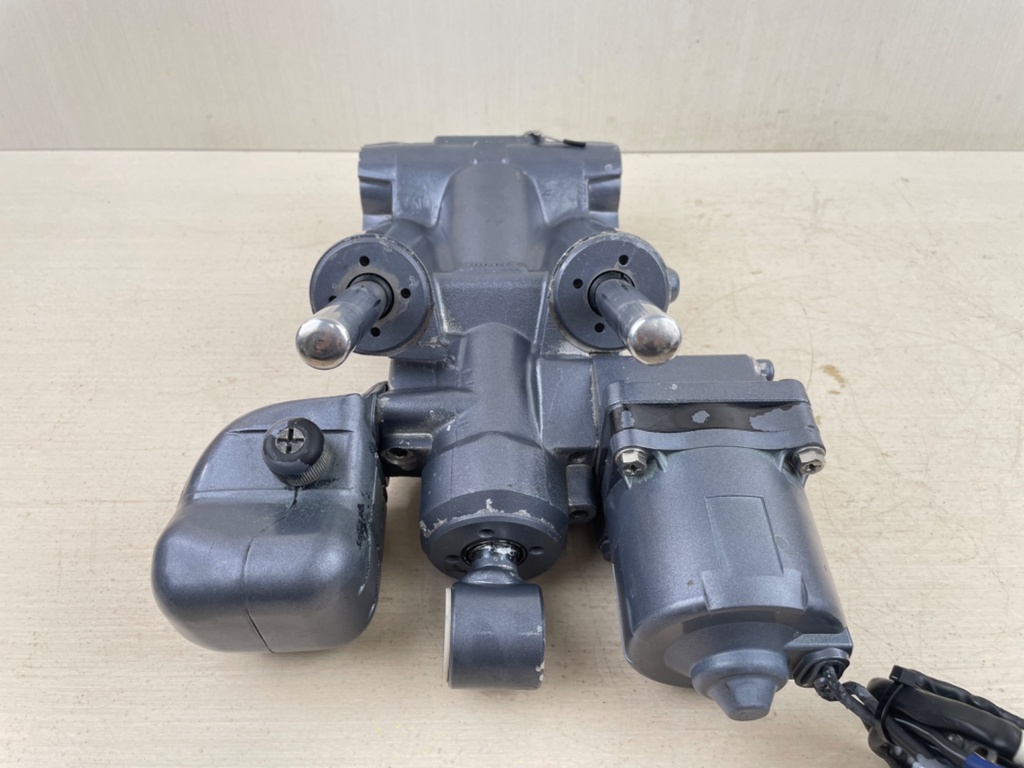 Yamaha 115HP 4 Stroke Outboard Power Trim & Tilt Unit Assembly 68V-43800-02-4D