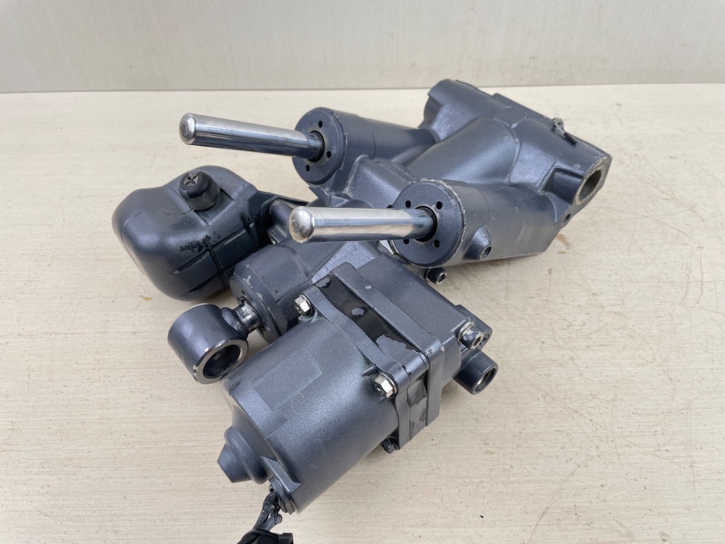 Yamaha 115HP 4 Stroke Outboard Power Trim & Tilt Unit Assembly 68V-43800-02-4D