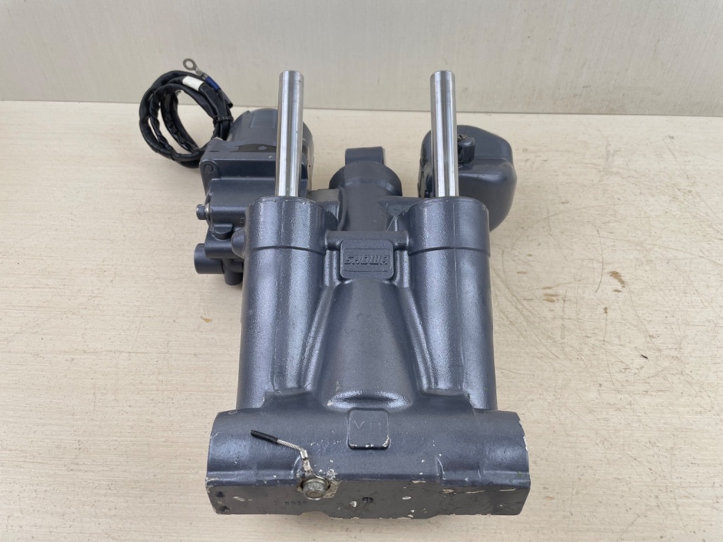 Yamaha 115HP 4 Stroke Outboard Power Trim & Tilt Unit Assembly 68V-43800-02-4D