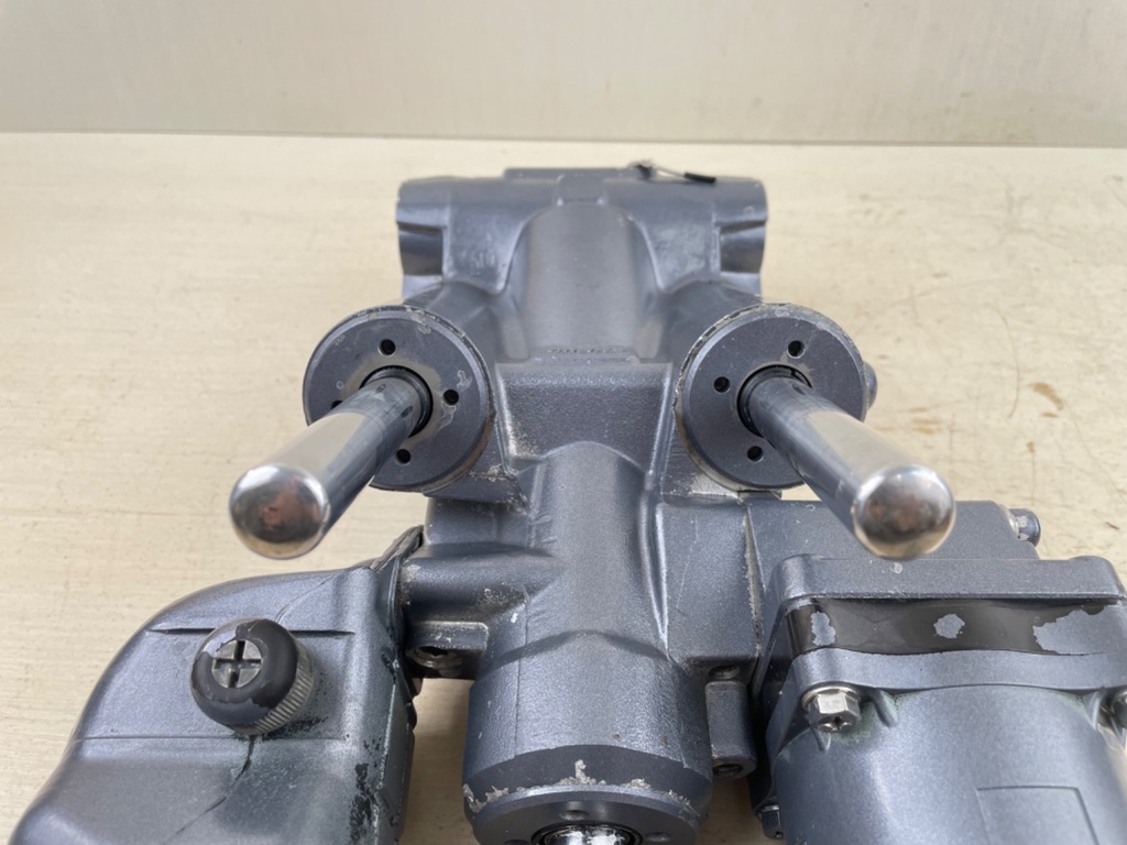 Yamaha 115HP 4 Stroke Outboard Power Trim & Tilt Unit Assembly 68V-43800-02-4D