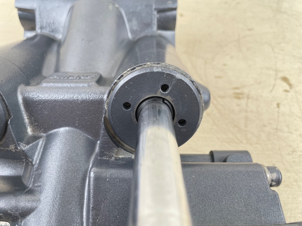 Yamaha 115HP 4 Stroke Outboard Power Trim & Tilt Unit Assembly 68V-43800-02-4D