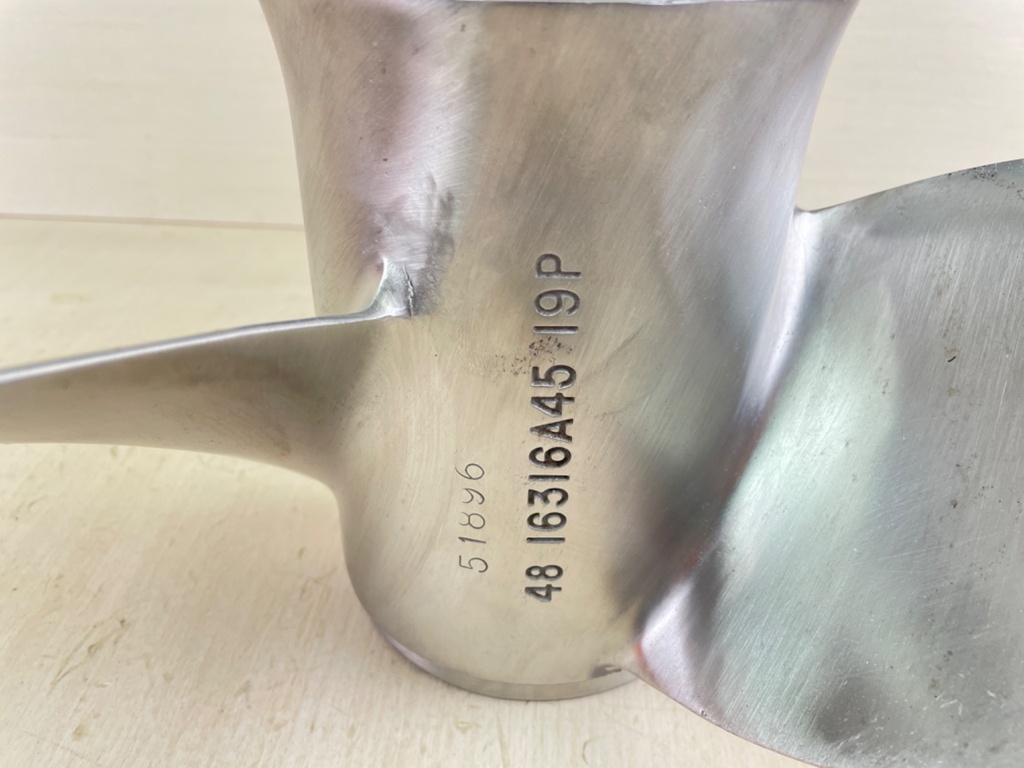 Mercury Vengeance Stainless Steel Propeller Prop 14" x 19P 3 Blade RH