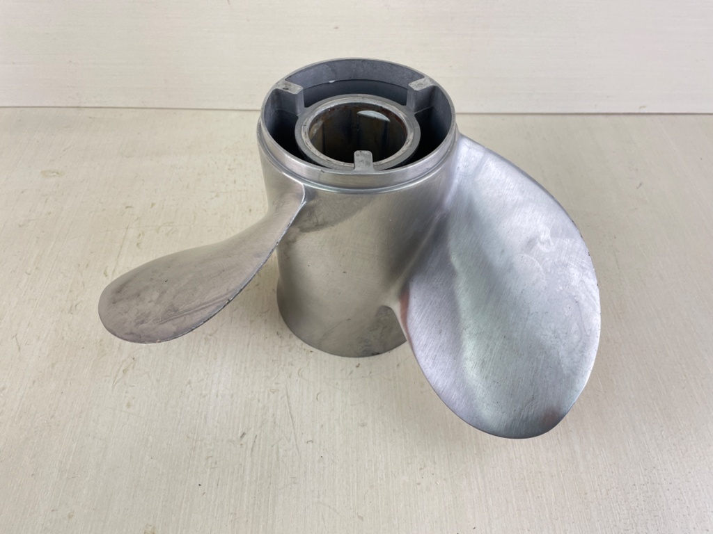 Mercury Vengeance Stainless Steel Propeller Prop 14" x 19P 3 Blade RH