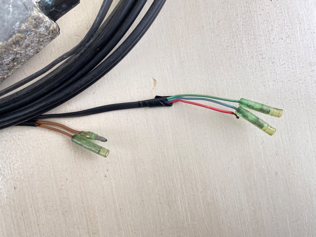 Yamaha 704 Top Mount Control Box Binnacle With 16' Cables - Cracked Handle