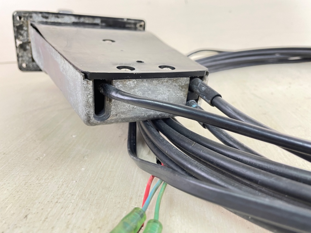 Yamaha 704 Top Mount Control Box Binnacle With 16' Cables - Cracked Handle