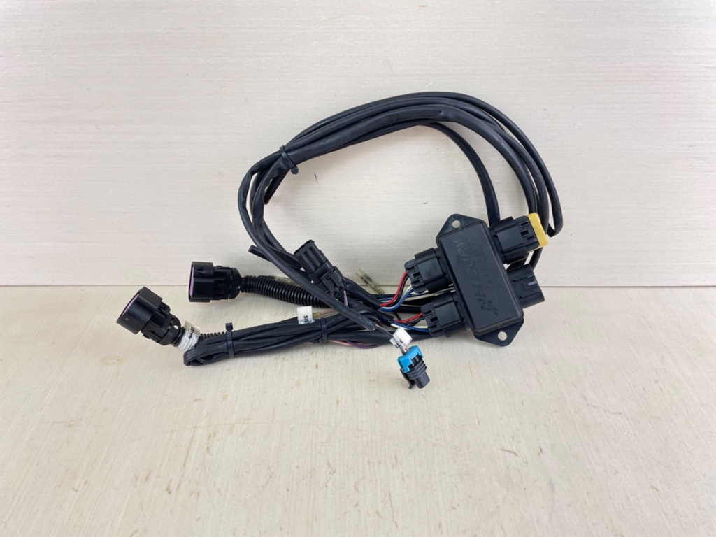 Mercury Smartcraft 4-Way 4-Port Junction Box 878492A14 & Harness