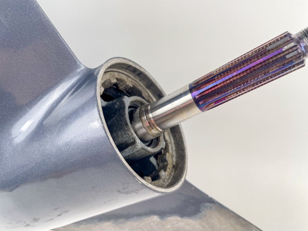 2017 Yamaha 200 HP 4 Stroke Outboard XL 25" Lower Unit Gear Case Counter Rotation