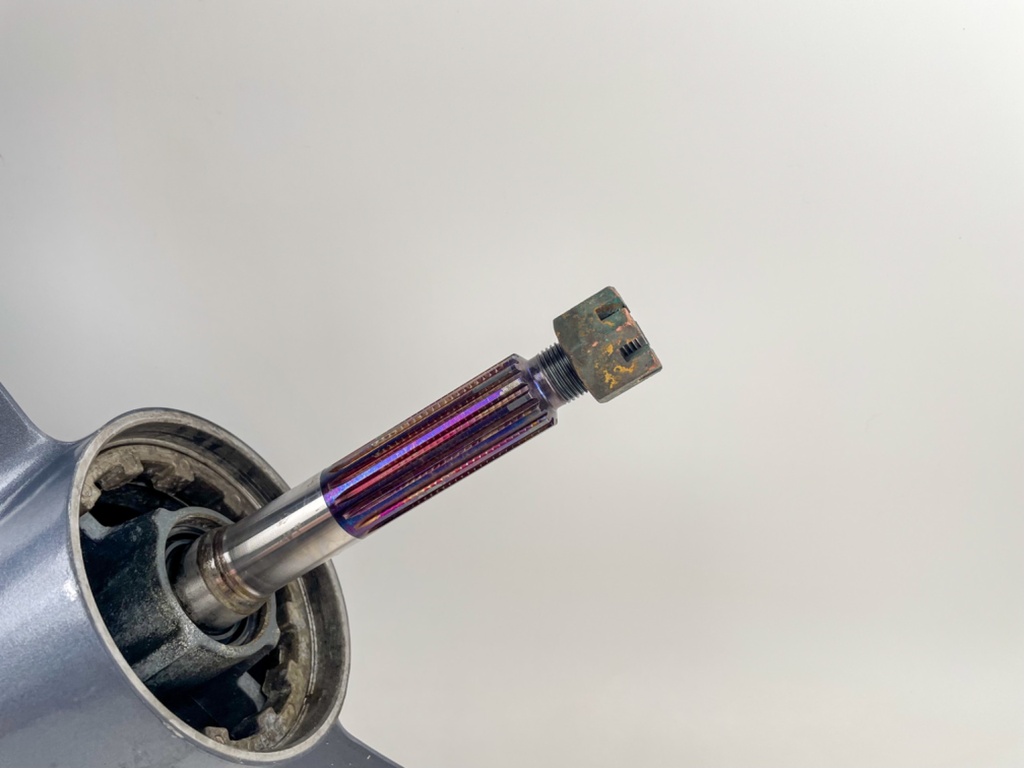 2017 Yamaha 200 HP 4 Stroke Outboard XL 25" Lower Unit Gear Case Counter Rotation