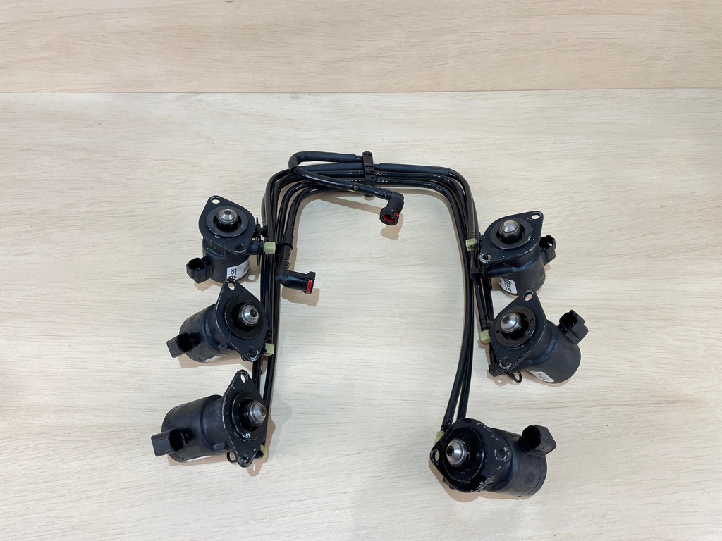 1999 Evinrude 175HP EMM Computer With Injectors