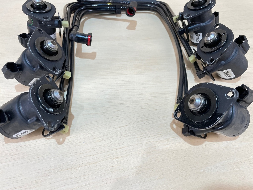 1999 Evinrude 175HP EMM Computer With Injectors