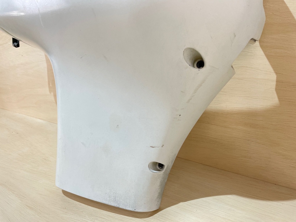 1999 Evinrude Ficht 175HP Port Lower Engine Cover Pan