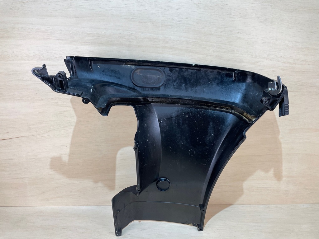 2002 Mercury 60HP Outboard Engine Starboard Right Lower Pan