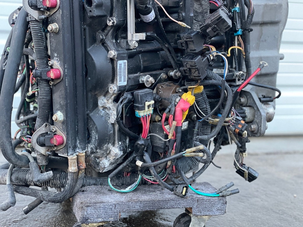 2001 Mercury 225HP Optimax 3.0L Outboard Engine PowerHead