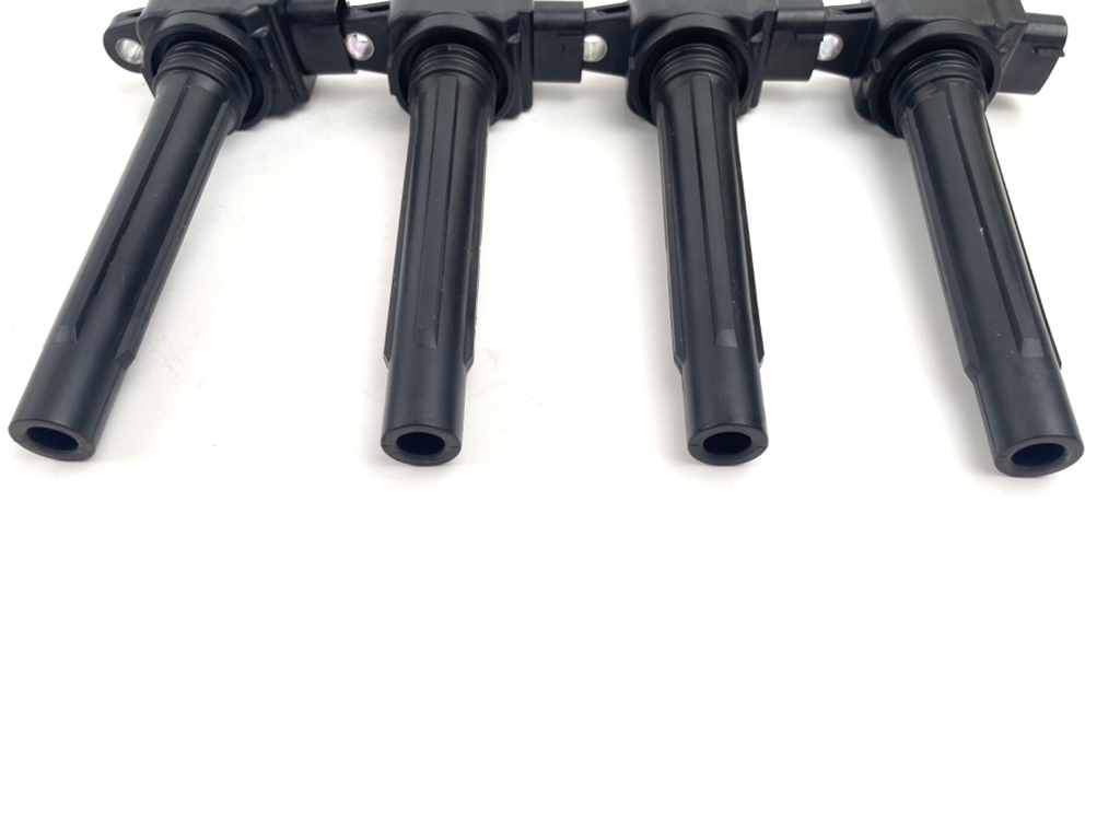 2017 Yamaha 200 HP 4 Stroke Outboard Ignition Coil Set 6CB-82310-00-00 OEM