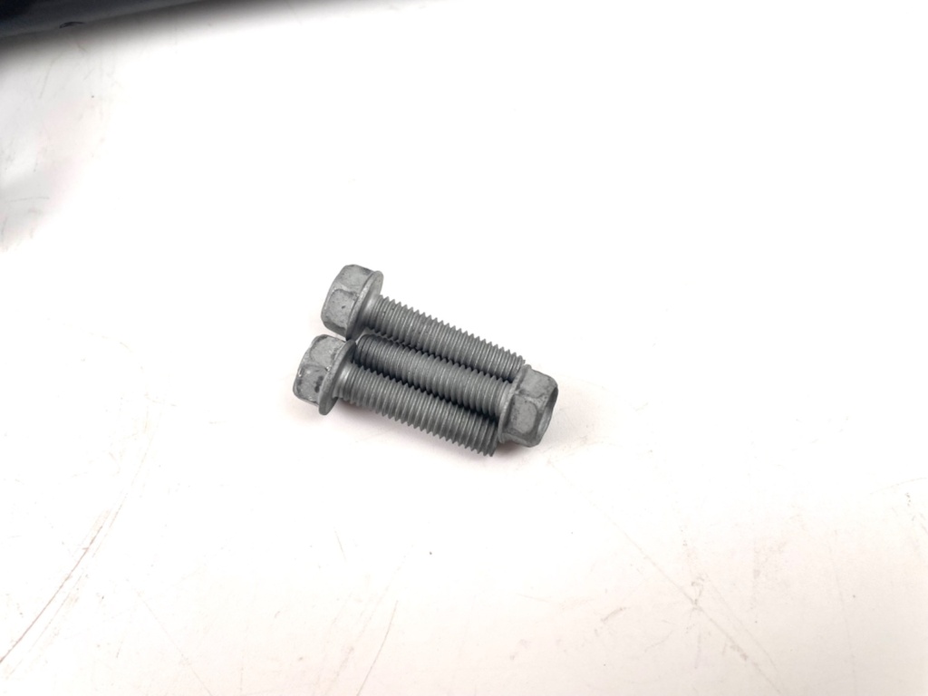 2017 Yamaha 200 HP 4 Stroke Outboard Fuel Injector Set W/ Rail 6DA-13160-01-00