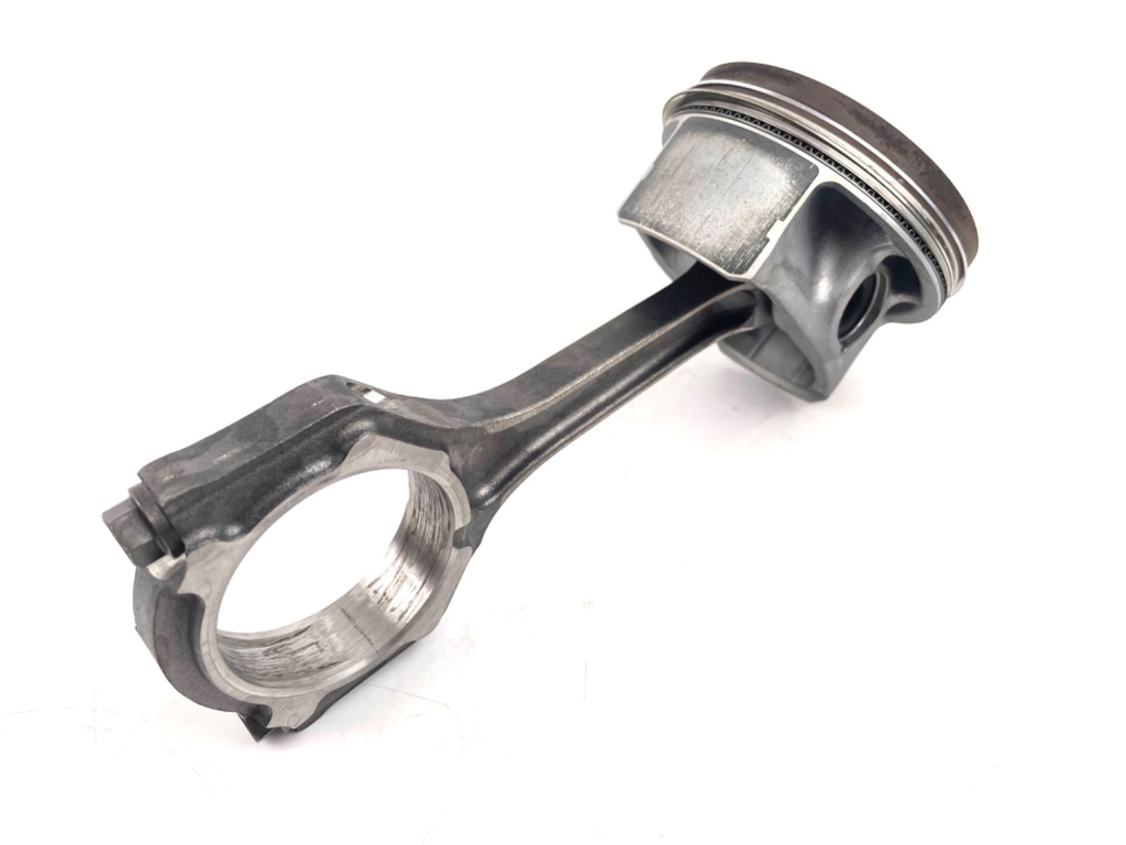 2017 Yamaha 200 HP 4 Stroke Outboard Piston W/ Connecting Rod 6CB-W1165-00-00 OEM