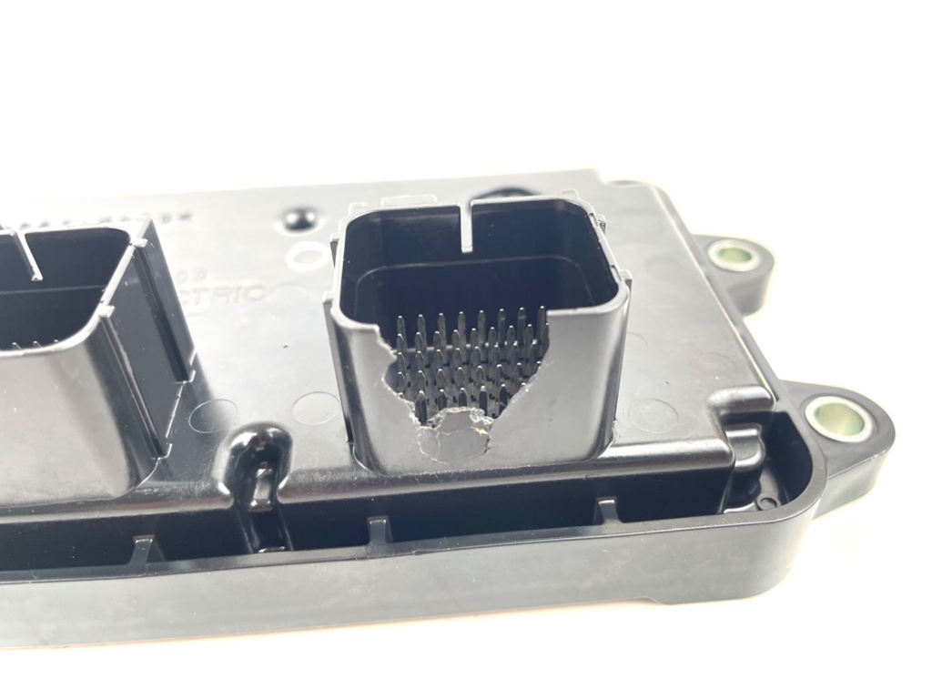 2017 Yamaha 200 HP 4 Stroke ECU Engine Control Unit 6DA-8591A-10-00 NixPro 231 Tuned