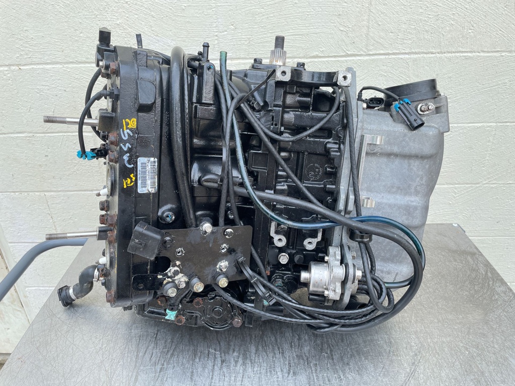 Mercury 135 150 175 HP 2.5L Optimax DFI Powerhead Crankcase 879808T01