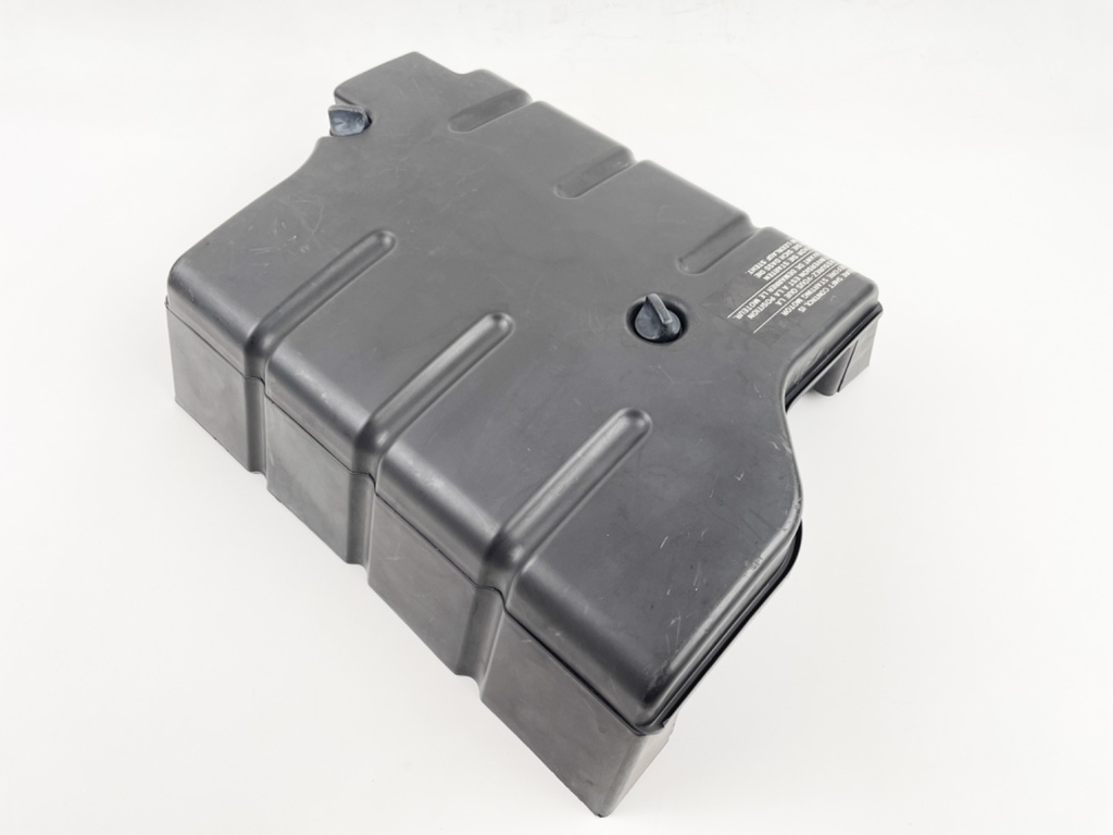 2003 Evinrude 225 HP 2 Stroke Outboard Intake Air Silencer Assembly 0439767 OEM