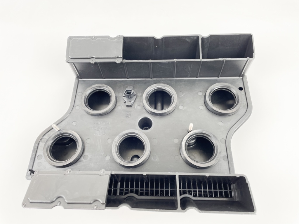 2003 Evinrude 225 HP 2 Stroke Outboard Intake Air Silencer Assembly 0439767 OEM